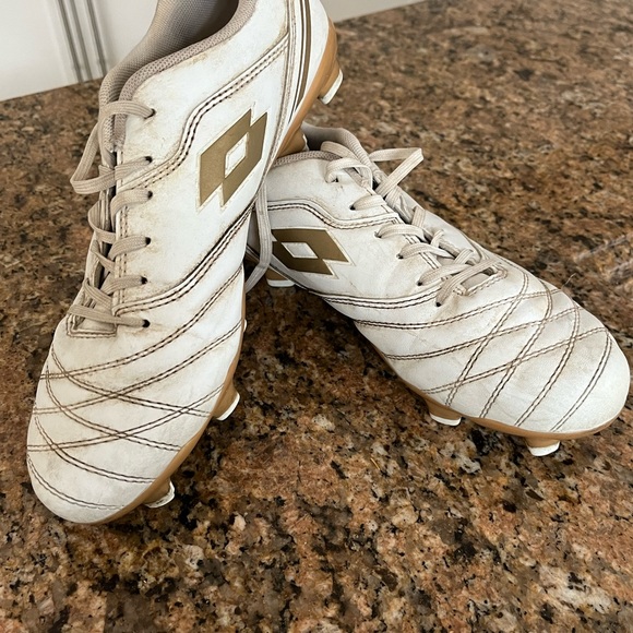 Lotto soccer cleats - Picture 3 of 7
